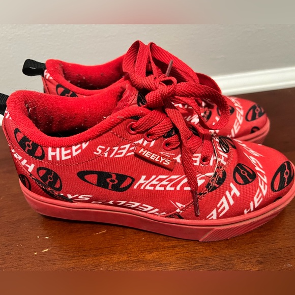 Heelys size 3 - Picture 1 of 4